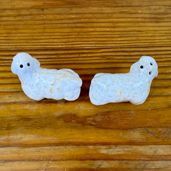 Vintage Lamb Salt & Pepper Shakers | Ceramic Sheep Figurines | Cottagecore - Picture 6 of 8